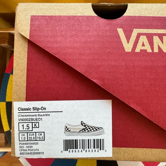 Kids Classic Slip-On Checkerboard Shoe, size Y 1.5 - Picture 7 of 8